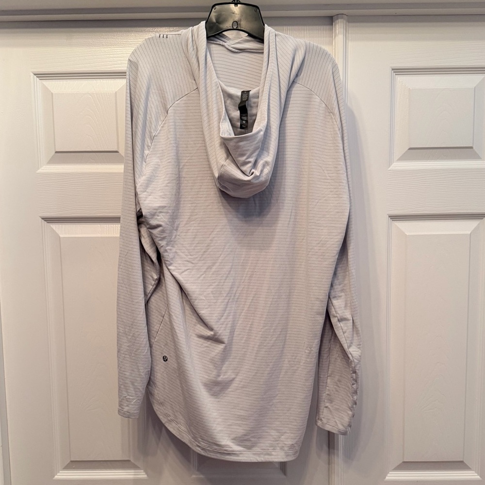 LULULEMON LICENSE TO TRAIN HOODIE SIZE XXL (EUC) - Picture 2 of 5